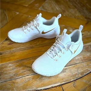 Brand New Nike Zoom Hyperace White/Gold Shoes